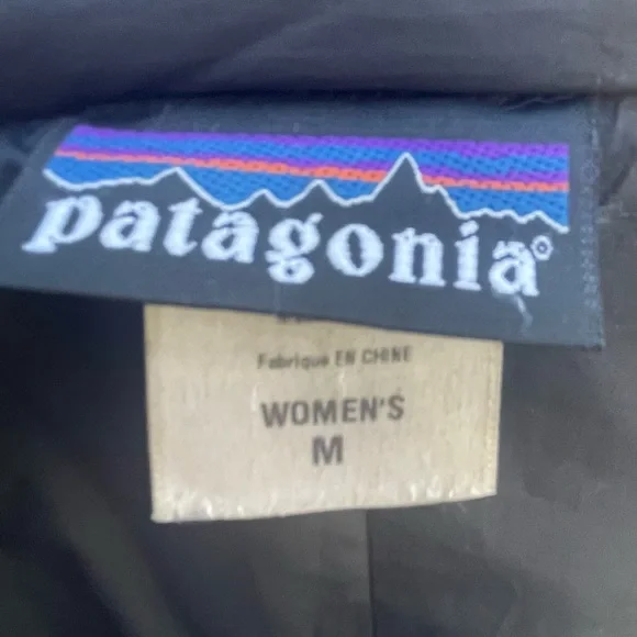Patagonia downtown loft down hooded parka for women - Picture 5 of 9